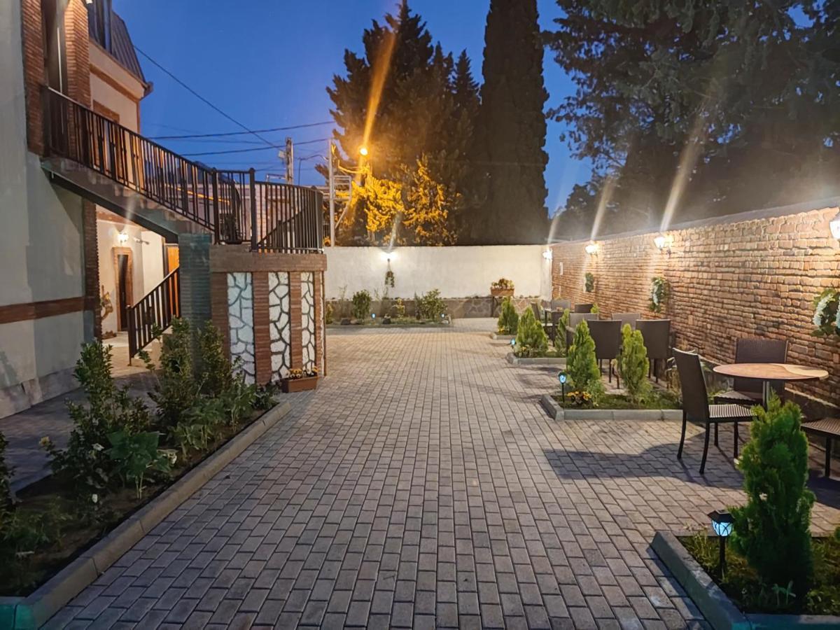 Guest House Spartak Tbilisi Exterior foto