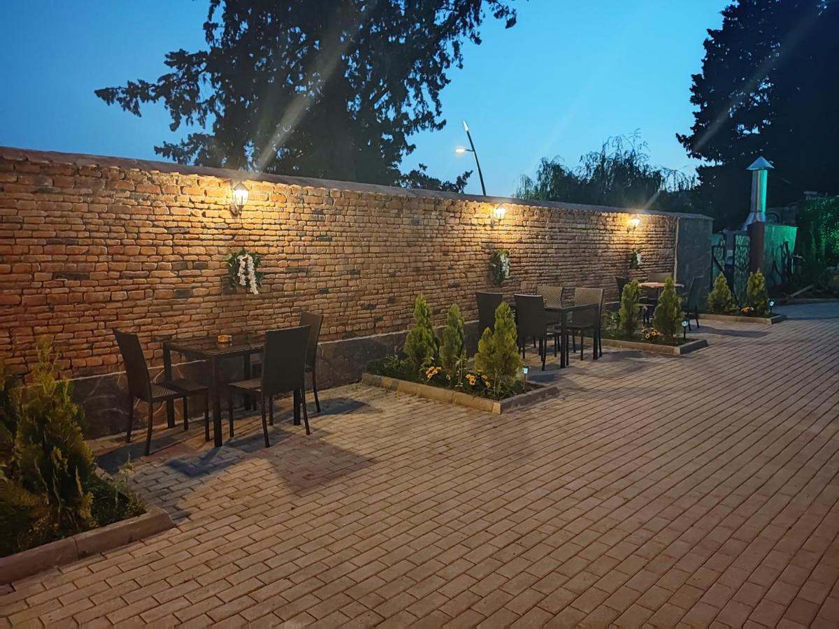 Guest House Spartak Tbilisi Exterior foto